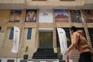 pyramids motel, Каир