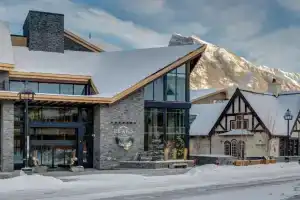 Peaks Hotel & Suites, Банфф