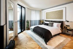 Juno Hotel Sofia, a Member of Design Hotels, София