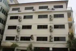 Royal Q&D Suites Hotel, Джомтьен
