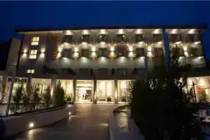Plaza Hotel Catania, Катания