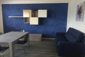 Large Apartment With Garden 100 Meters From The Lake, Брендзоне