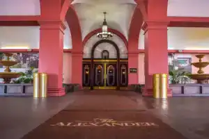 The Alexander All Suites Hotel, Майами Бич