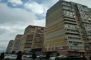 Апартаменты на улице Петра Метальникова 5 корпус 1, Краснодар