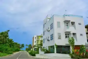 Гостевой дом «Beach Palace», Hulhumale