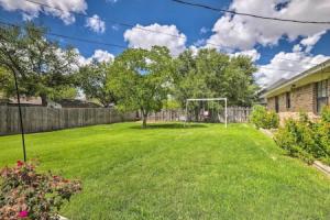 Pet-friendly Bryan Home < 5 Mi to Texas A & M!, Колледж-Стейшен