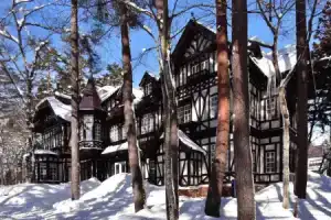 Hotel «La Neige Honkan», Хакуба