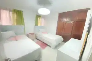9DR 3-bedroom Apartment Near Monumental Area, Сантьяго