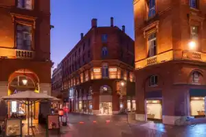 Le Grand Balcon Hotel, Тулуза