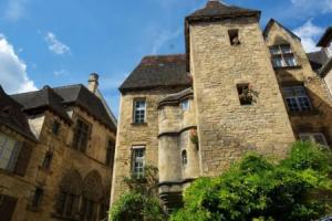 Detached house 2 minutes from the centre of Sarlat la Caneda, Сарла-ла-Канеда