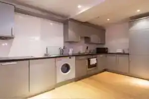 Art Deco Roomz, Глазго