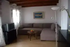 Apartment Iva - with nice view: A1 Molunat, Riviera Dubrovnik, Molunat