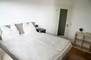 Gemütliches Apartment mit Fernblick auf die Stadt!, Трир