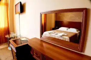 Hotel Condori 0319, Кобулети