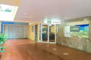 Inn Cairns, Кэрнс