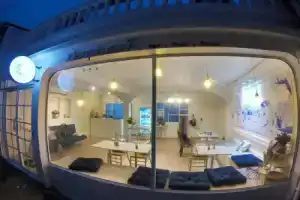 Zleepinezz Hostel, Аюттхая