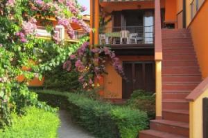 Casa dei Girasoli, Тосколано-Мадерно