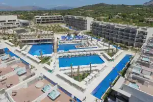 Апарт-отель «Zafiro Palace Alcudia», Алькудия