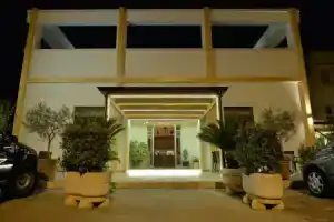 Hotel «Cuor Di Puglia», Альберобелло