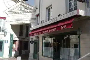 Отель «Hôtel du Cheval Rouge», Версаль