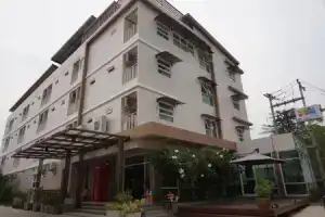 Отель «The Bliss Loei Living», Лей