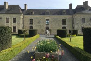Hotel «Du Chateau», Кан