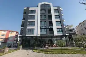 Tasliman Otel, Чынарджык