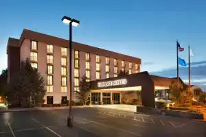 Апарт-отель «Embassy Suites by Hilton Will Rogers Airport», Оклахома-Сити