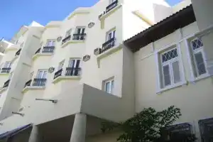 Hotel «Paseo Habana», Гавана