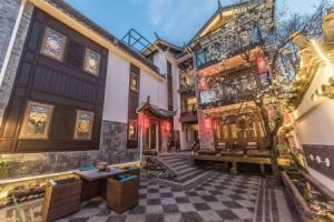 Floral Hotel Yun Xi Lijiang, Лицзян
