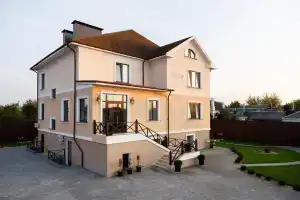 Отель «Villa Sarra», Барановичи