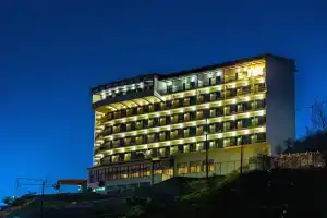 Hotel «Lecadin», Карпенисион