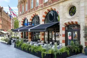 Radisson Blu Edwardian Hampshire Hotel, London, Лондон
