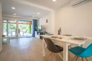 House Natali Krk/Njivice, Нживице