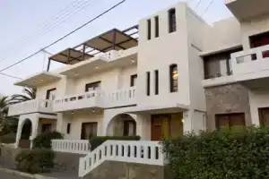 Hotel «Agapi», Платаньяс