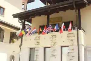 Asti Arthotel, Синеморец