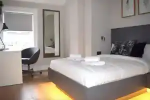 1 Bedroom Apartment Next To The Grand Canal, Дублин