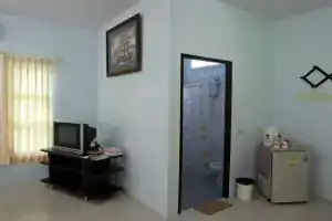Bann Suan Rachawadee B&B, Си Са Кет