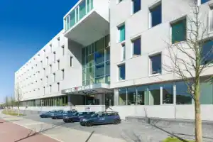 art'otel cologne, part of Radisson Hotel Group, Кёльн