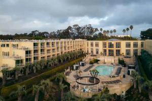 Отель «Hilton La Jolla Torrey Pines», Сан-Диего