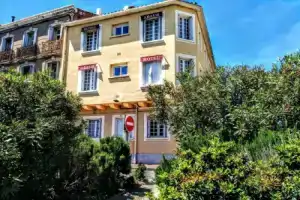 Hotel «Araur», Кап д'Агд