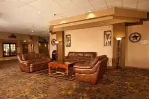 Flippers Holiday Village, Лапитос