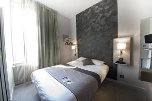 Отель «hôTel Albert Elisabeth Gare Sncf», Клермон-Ферран