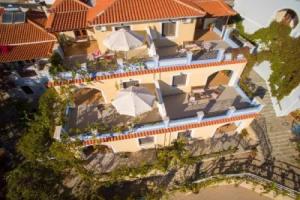 Апарт-отель «Pantheon», Маратокампос