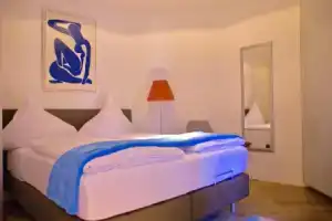Exklusive 2-Zimmer-Wohnung am Schloss Bensberg, Бергиш-Гладбах
