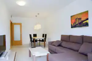 Rentalmar Paradise Family Apartment, Салоу