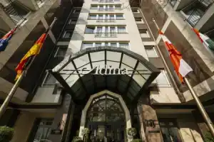 Adina Apartment Hotel Budapest, Будапешт