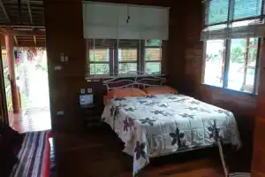 Golden Teak Resort Baan Sapparot, Камала