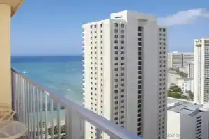 'Alohilani Resort Waikiki Beach, Гонолулу