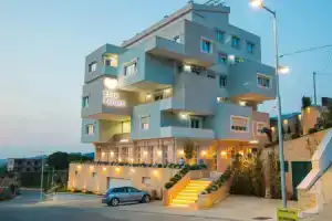 Отель «Elite Palace», Тирана